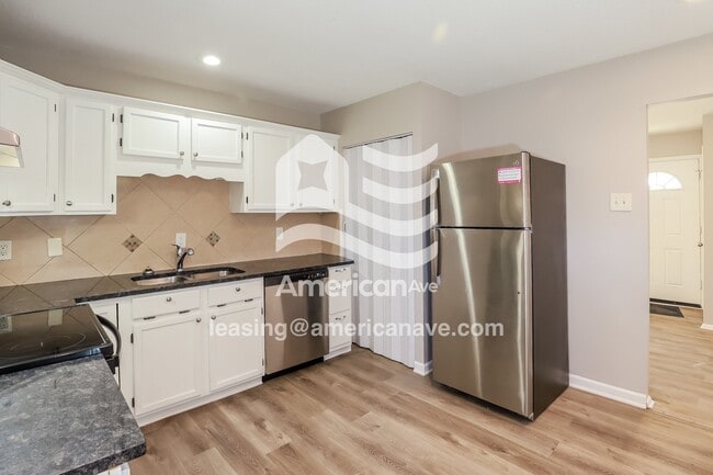 11013 Bennington Ave
