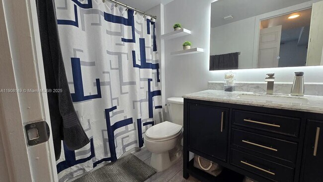 Photo - 275 NE 18th St Unit PH-10