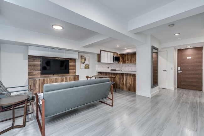 Photo - 1168 Pendrell St Unit 104