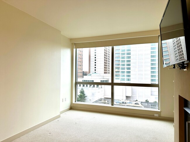 Photo - 1Bd/1Ba Bellevue Condo Unit 803