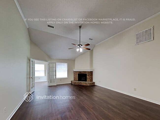 Photo - 172 Eagle Way