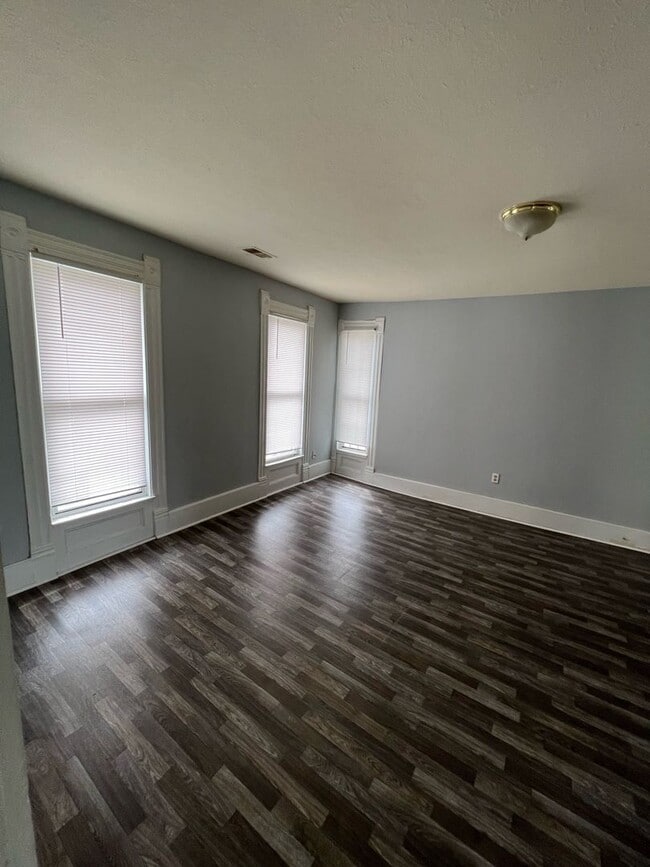 Photo - TMC - 1139 Unit 2