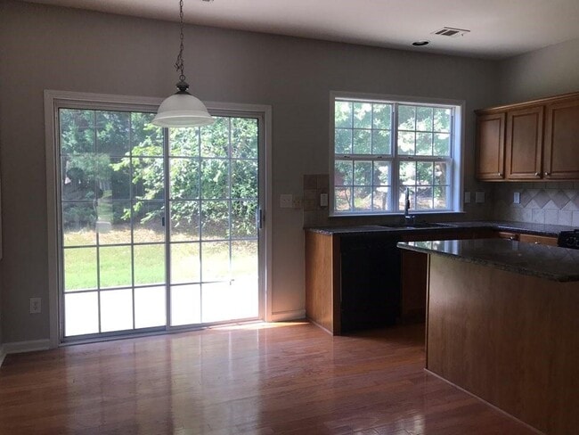 Photo - 8930 Ruel Ln