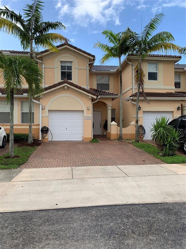 Building Photo - 12450 SW 125th Terrace Rental