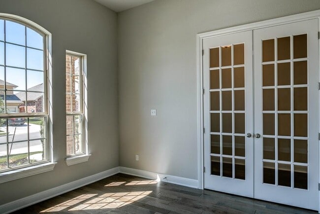 Photo - 2748 Enza Ct