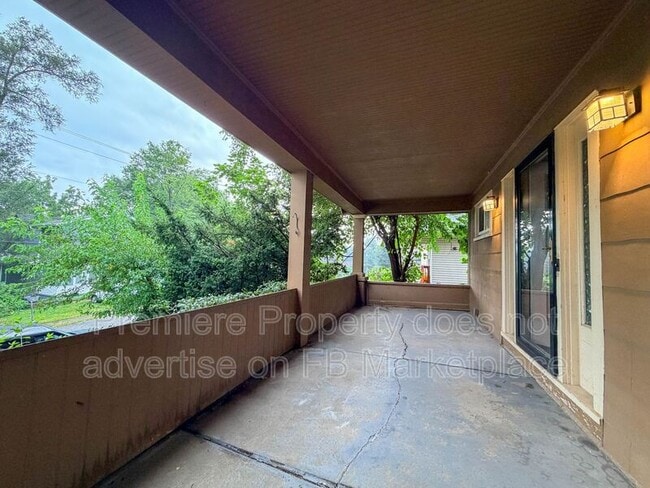 Photo - 573 S Crescent Ave