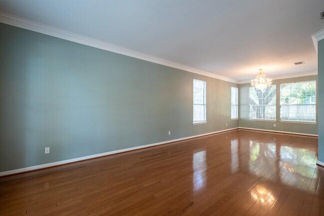 Photo - 8901 Splitarrow Dr