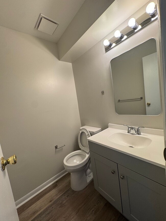 135 Chaucer Rd