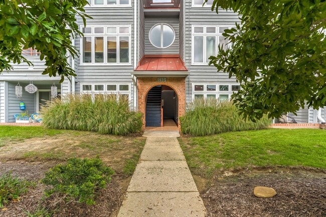 Photo - Coming soon! Ground level condo in Lake Heron