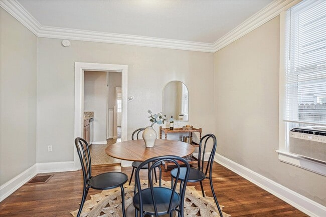 Photo - Charming 1 bed/1bath in The Highland - Great Location!