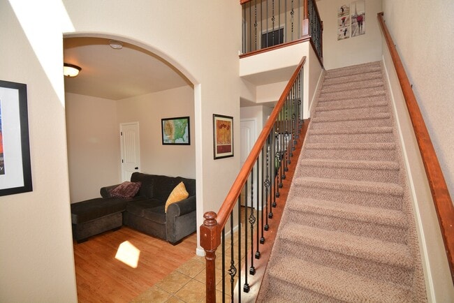 Photo - 6661 Alliance Loop