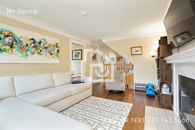 Photo - 481 S Washington St