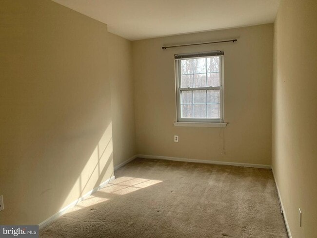 Photo - 884 College Pkwy Unit 303