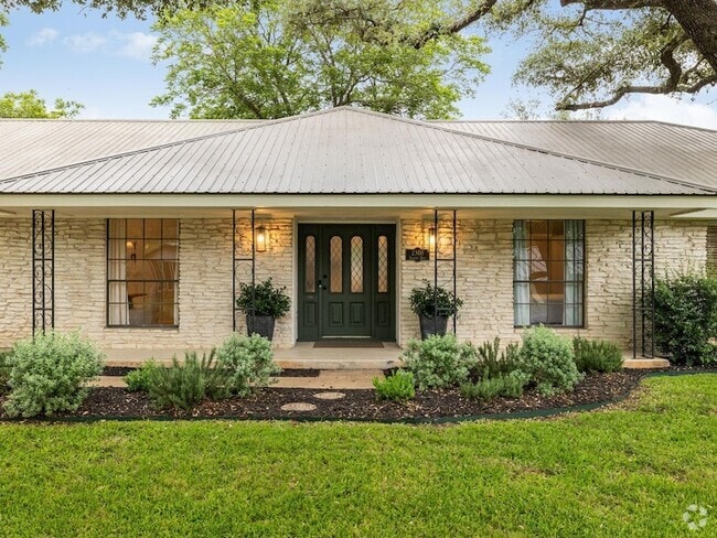 Building Photo - 2300 Toulouse Dr Rental