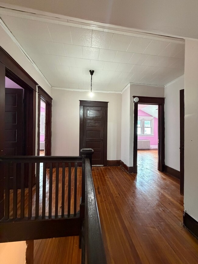 261 Manning Blvd