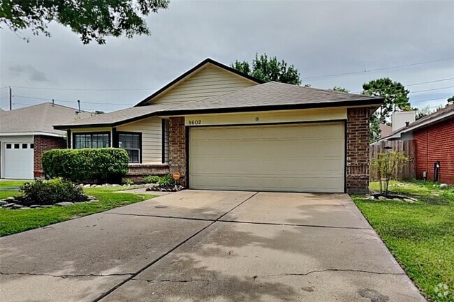 Building Photo - 8602 Spring Green Dr Rental