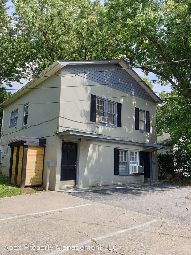 2 br, 1 bath House 3105 Conner Drive Unit 3 Rental For Rent in Knoxville, TN