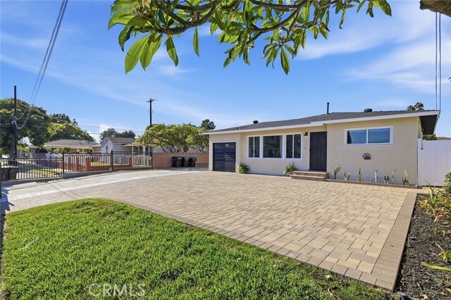 Photo - 11331 Pioneer Blvd