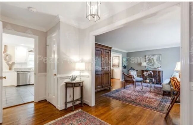 Photo - 3011 Fincastle Ct