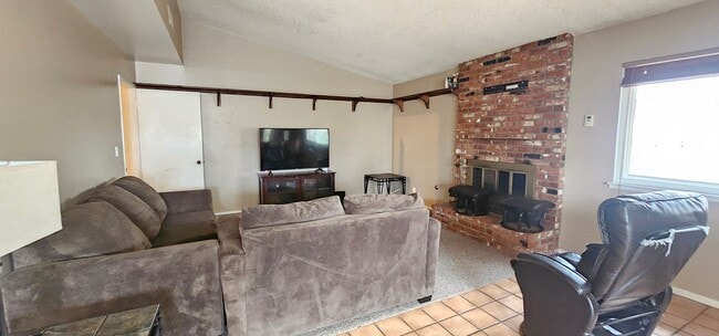 Photo - 818 Sherri St