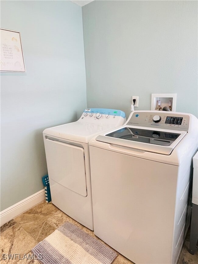 Photo - 5403 SW 3rd Ave