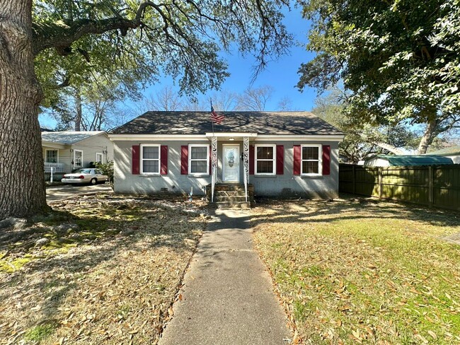 Charming 3 Bedroom 2 Bath Home in Tyler’s ... - Charming 3 Bedroom 2 Bath Home in Tyler’s ...