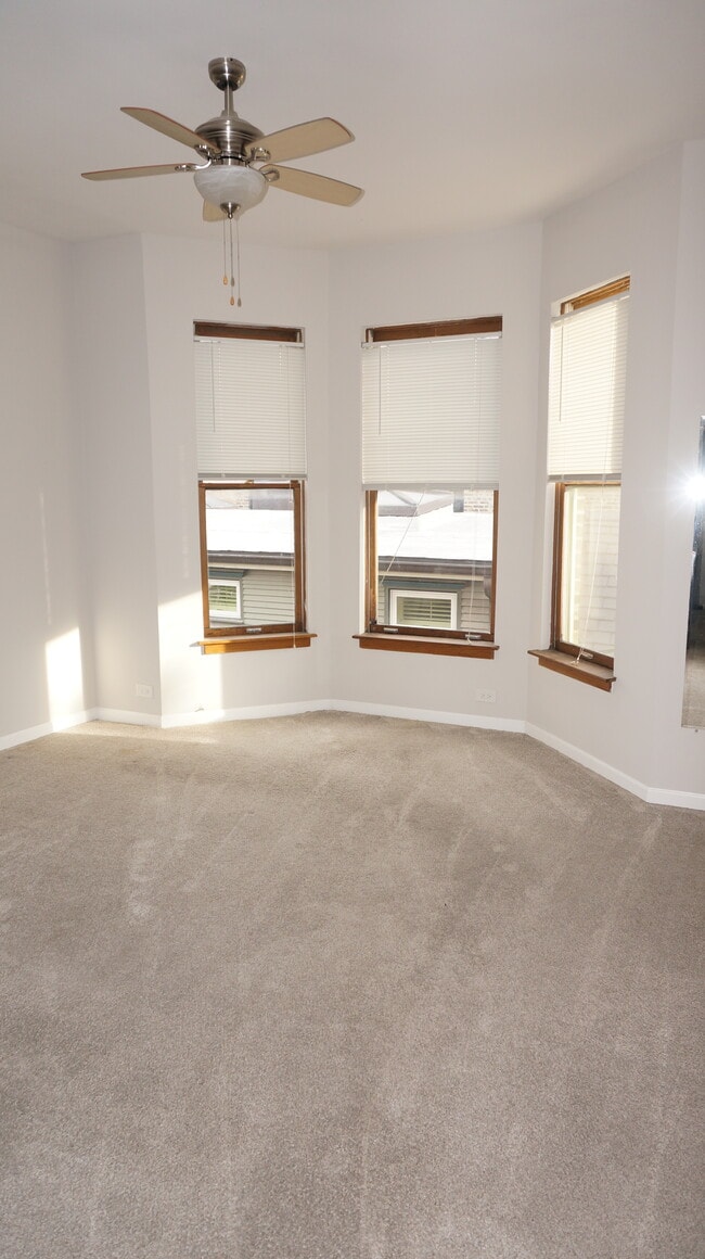 Photo - 1853 N Orleans St Unit 2
