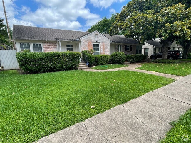 Building Photo - Charming Wilshire Heights 1/2 duplex Rental