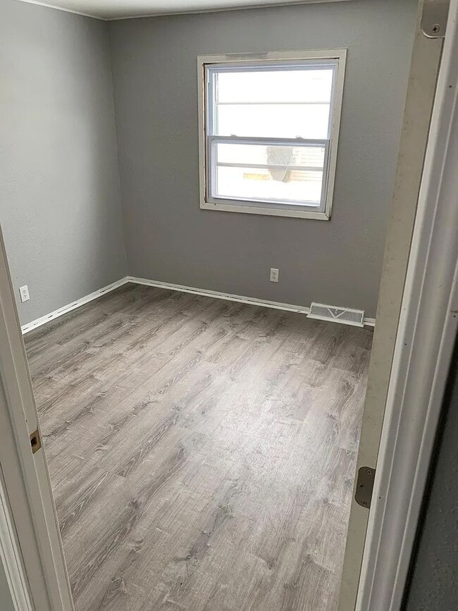 Photo - 6650-6652 N 55th St Unit 6652