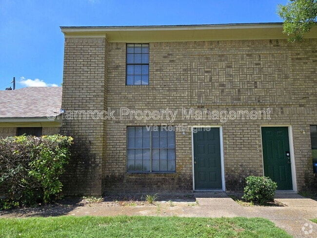 Building Photo - 911 Lancelot Cir Rental