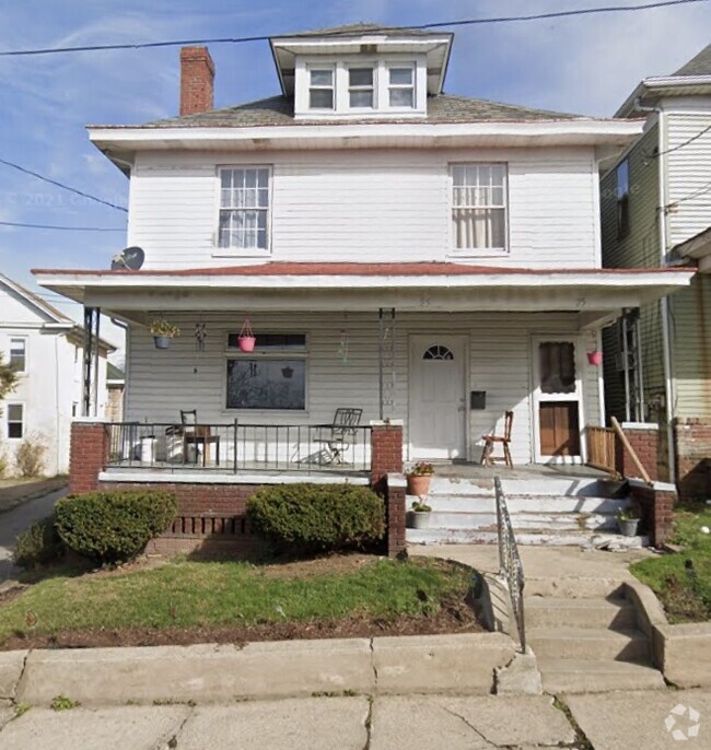 Building Photo - 25 E Kerr St Rental