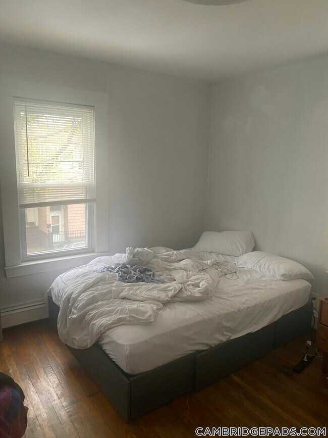 Photo - 357 Windsor St Unidad 2