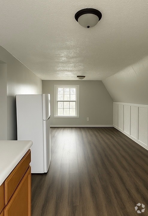 Building Photo - 1033 E Oakland Ave Rental