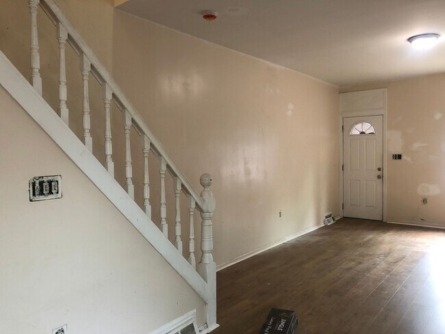 Photo - 716 Mulberry St