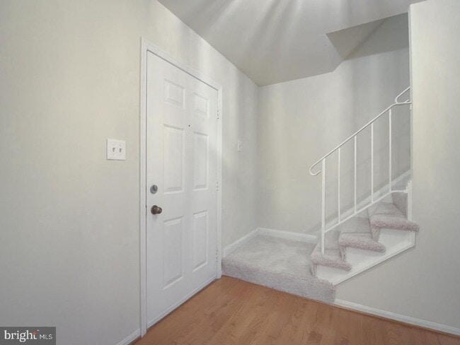 Photo - 9867 High Water Ct