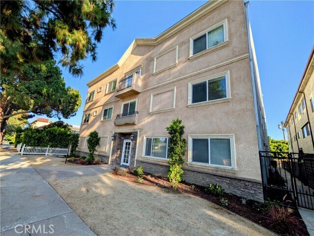 Photo - 17330 Chatsworth St Apartamento Unidad 10