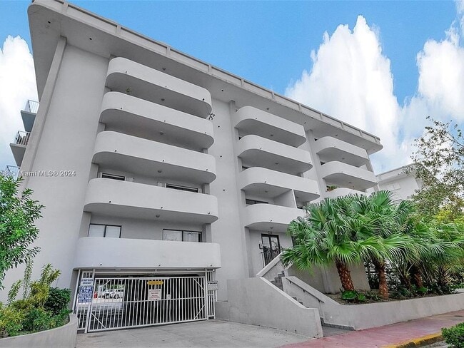 Photo - 110 S Shore Dr Unidad 6D