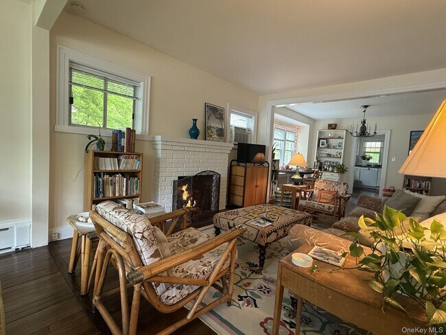 Photo - 38 Sammis St