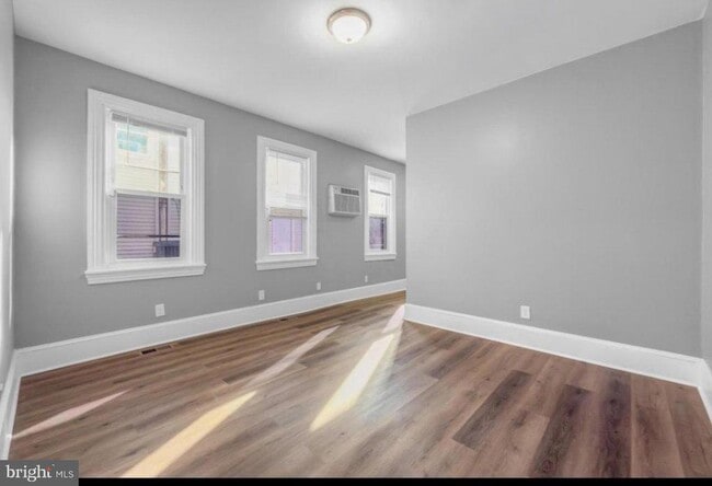 Photo - 302 Jones Ave
