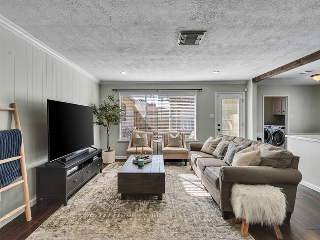 Photo - 1134 Western Springs Dr