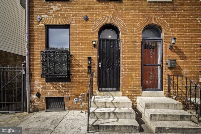 Photo - 22 S Carey St