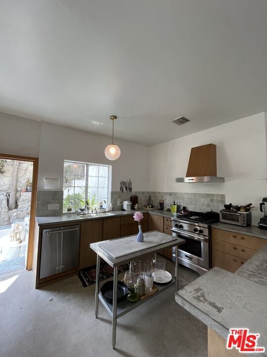 Photo - 613 Museum Dr