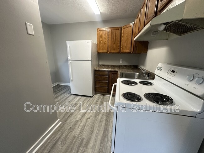 Photo - 1358 Chestnut St