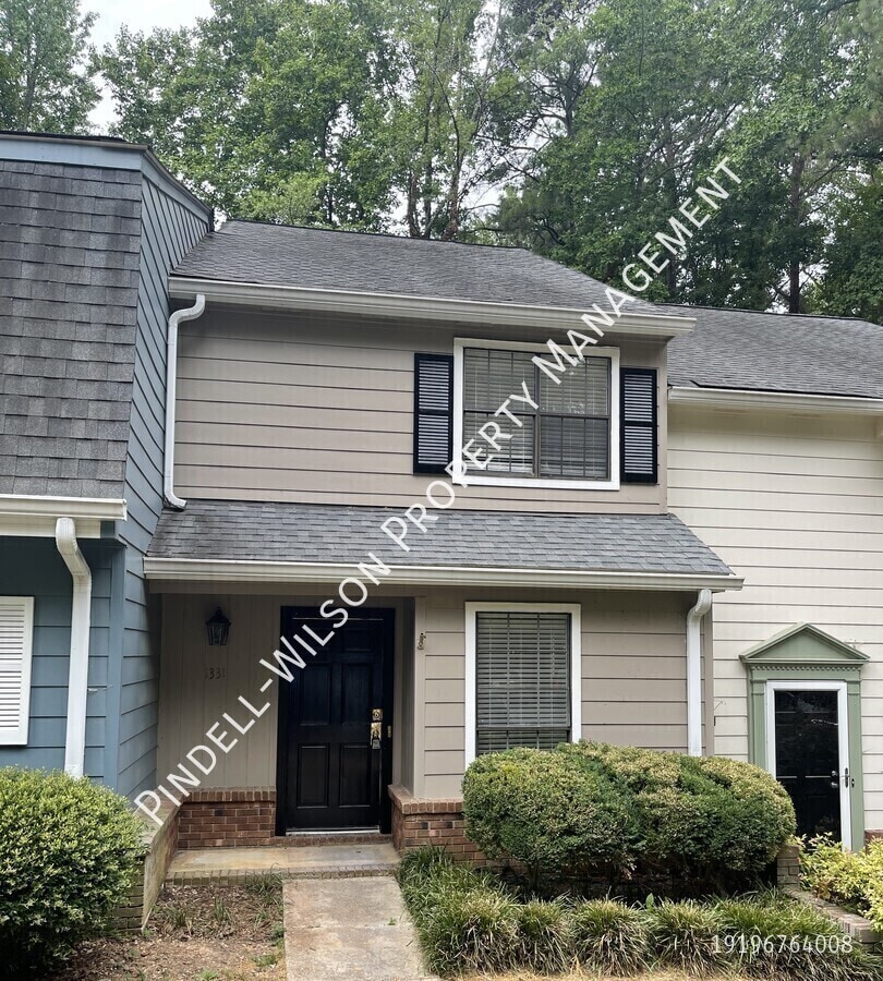Photo - 1331 Springlawn Ct