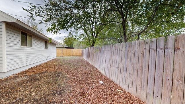 Photo - 2208 Cooke Dr