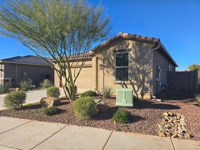 Photo - 3 Bedroom/ 2 Bath Red Rock Oasis