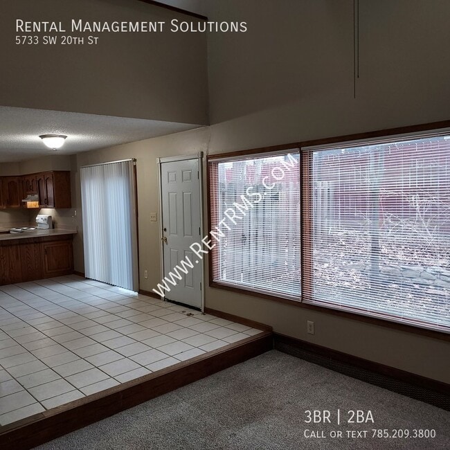 Photo - 5733 SW 20th St