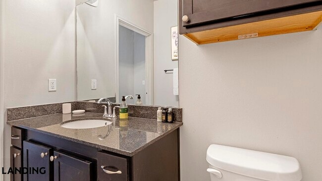 Photo - 750 Fort Worth Ave Unit 307