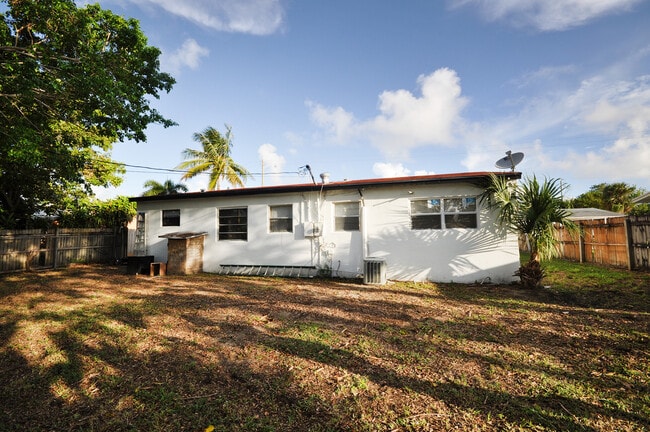 Photo - 3 Bedroom 2 bathroom Single family house