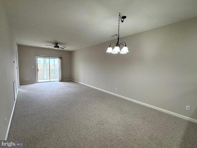 Photo - 33156 N Village Loop Unit 4304